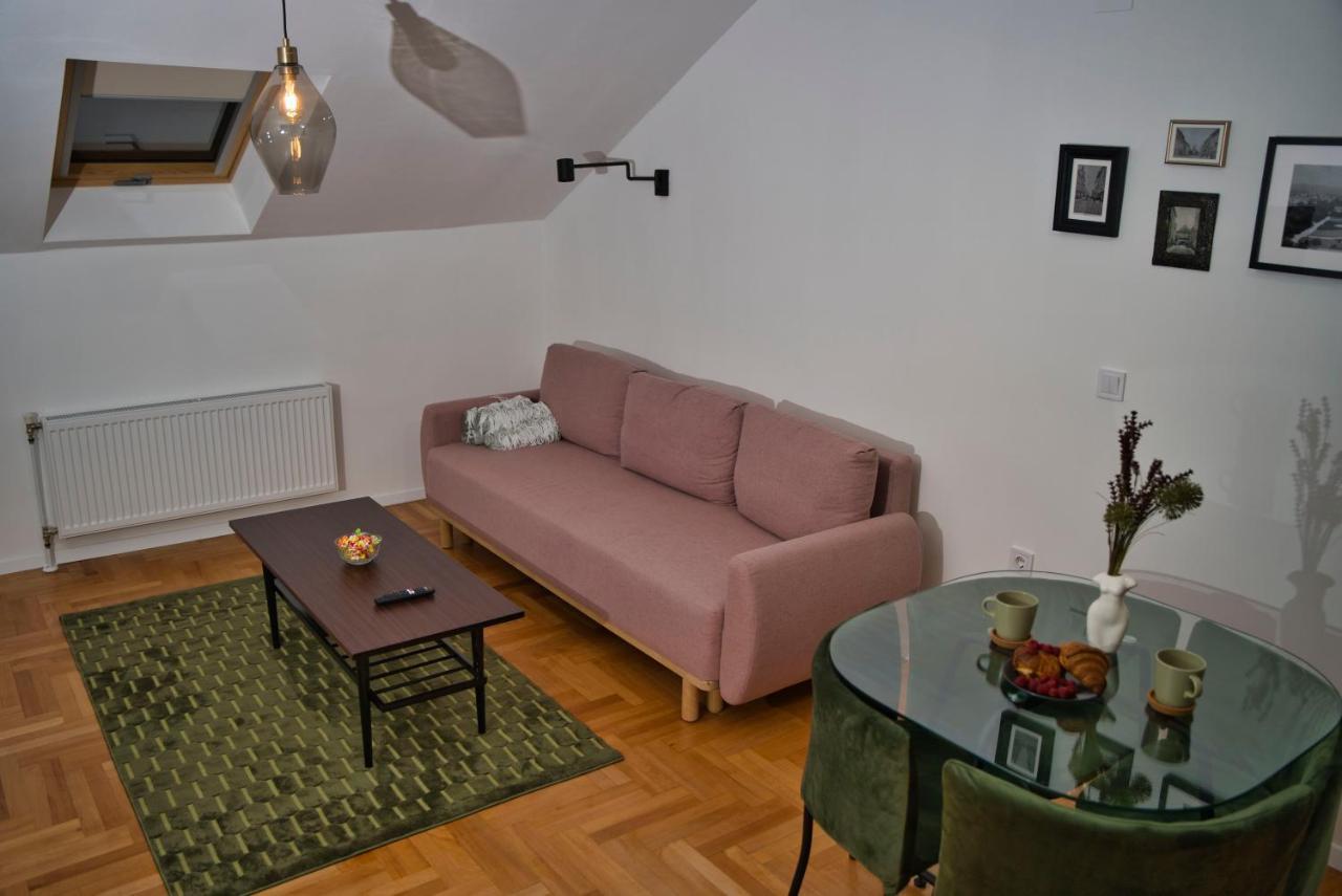 Sunset Station Apartments Загреб Экстерьер фото