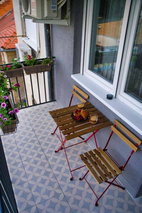 Sunset Station Apartments Загреб Экстерьер фото